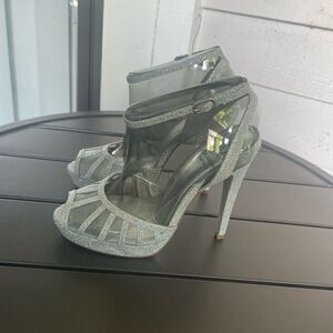 New Adrianna Papell Silver Mesh Platform Metallic Peep Toe Heels Size 7M